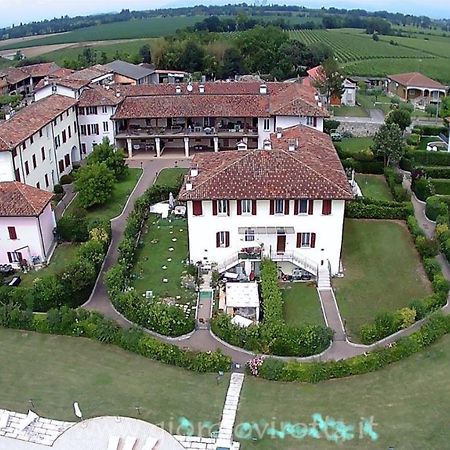 100% Design Vila Desenzano del Garda Exterior foto